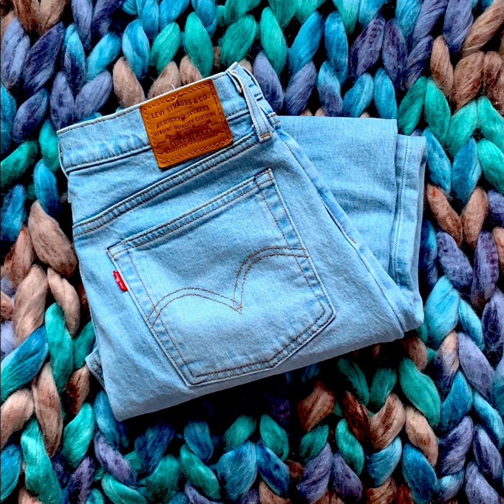 Levi’s Wedgie Straight Jeans